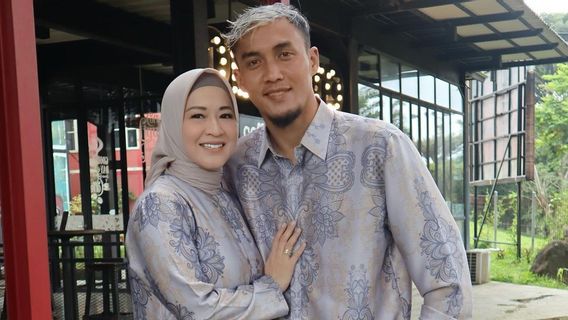 11 Years Married To Gunawan Dwi Cahyo, Okie Agustina Gets Pasha's Wife Support In The Middle Of Third Person Issues