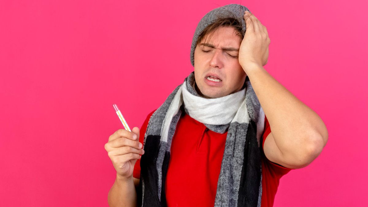 इसे न करें! यह सबसे शक्तिशाली वयस्कों में बुखार उठाने के तरीके को दूर करने का तरीका है
