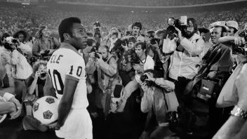 One Year World Football Without Pele