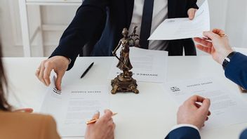 8 Tips Mengatasi dan Menyembuhkan Diri Setelah Perceraian