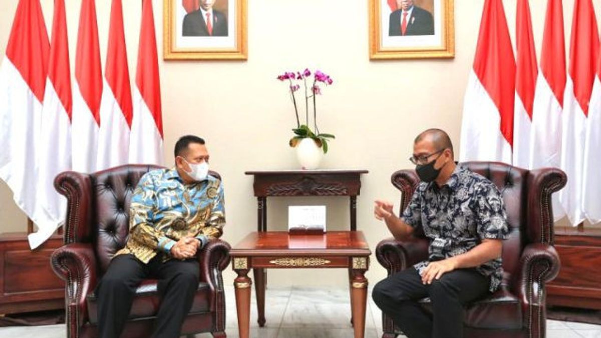 Geopolitic Discussion, Chair Of MPR Meets Lemhanas Governor Andi Widjajanto