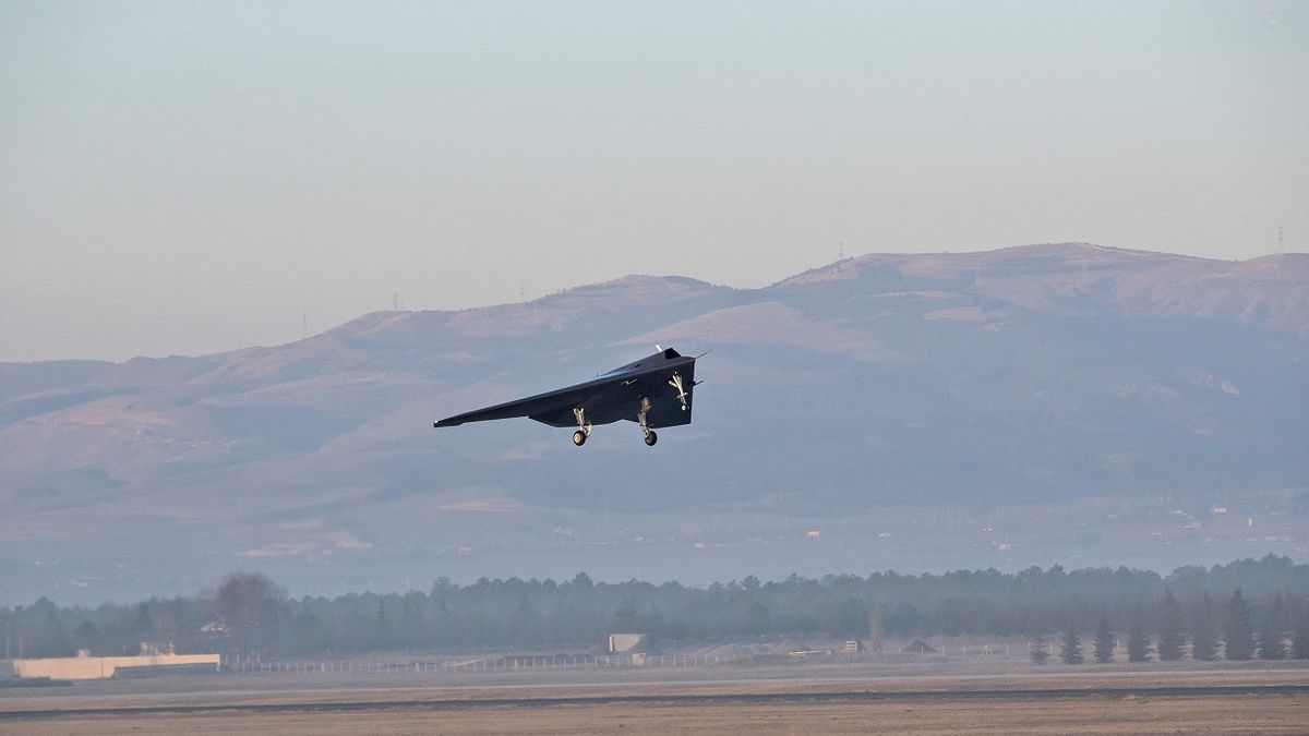 Turkish Stealth Drone Anka-3 Successfully Performs First Flight: Capable Of Reconnaissance To Bring Bunker Bombs