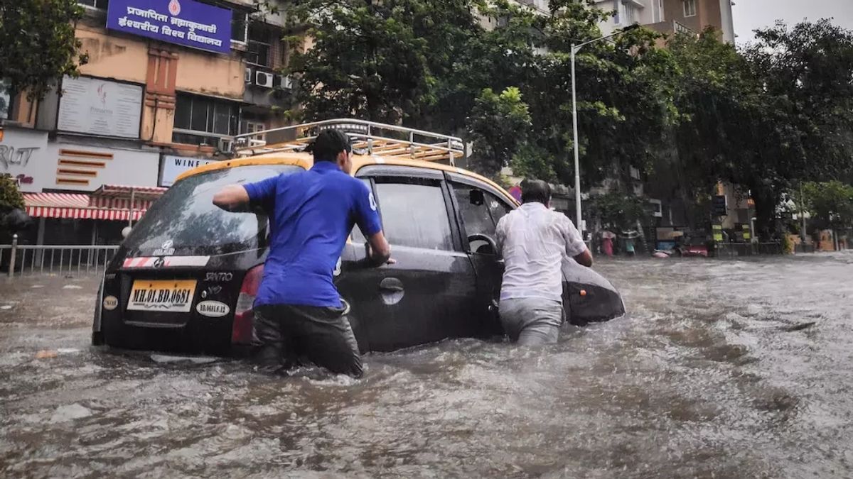 Banjir di Pune India Tewaskan 4 Warga, Tentara Dikerahkan Lakukan Operasi Penyelamatan