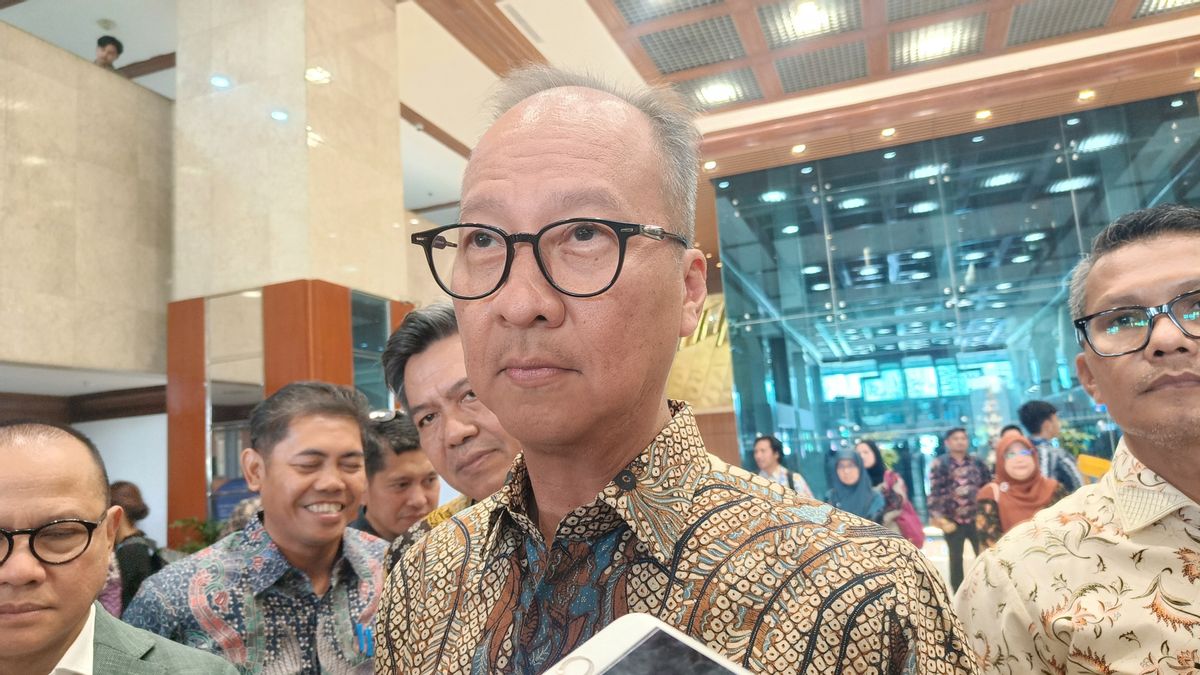 Agus exprime grands espoirs pour Prabowo: Le secteur manufacturier doit voler haut