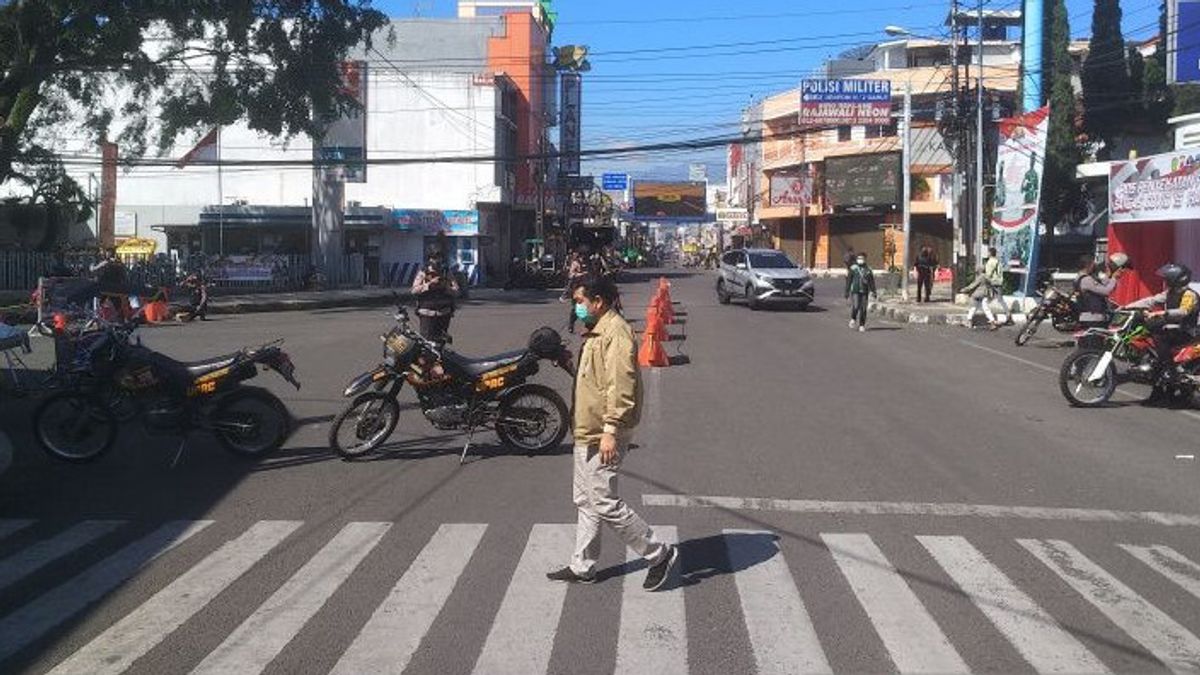 Kegiatan Masyarakat di Garut Diperketat Menyusul PPKM Level 3