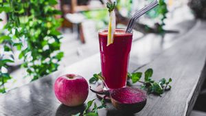 Tren Minum Jus Disebut Efektif Detoks Tubuh, Ini Penjelasan Ahli