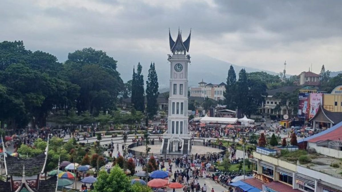 Bukittinggi City Reports Receiving More Than One Million Tourist Visits During 2023