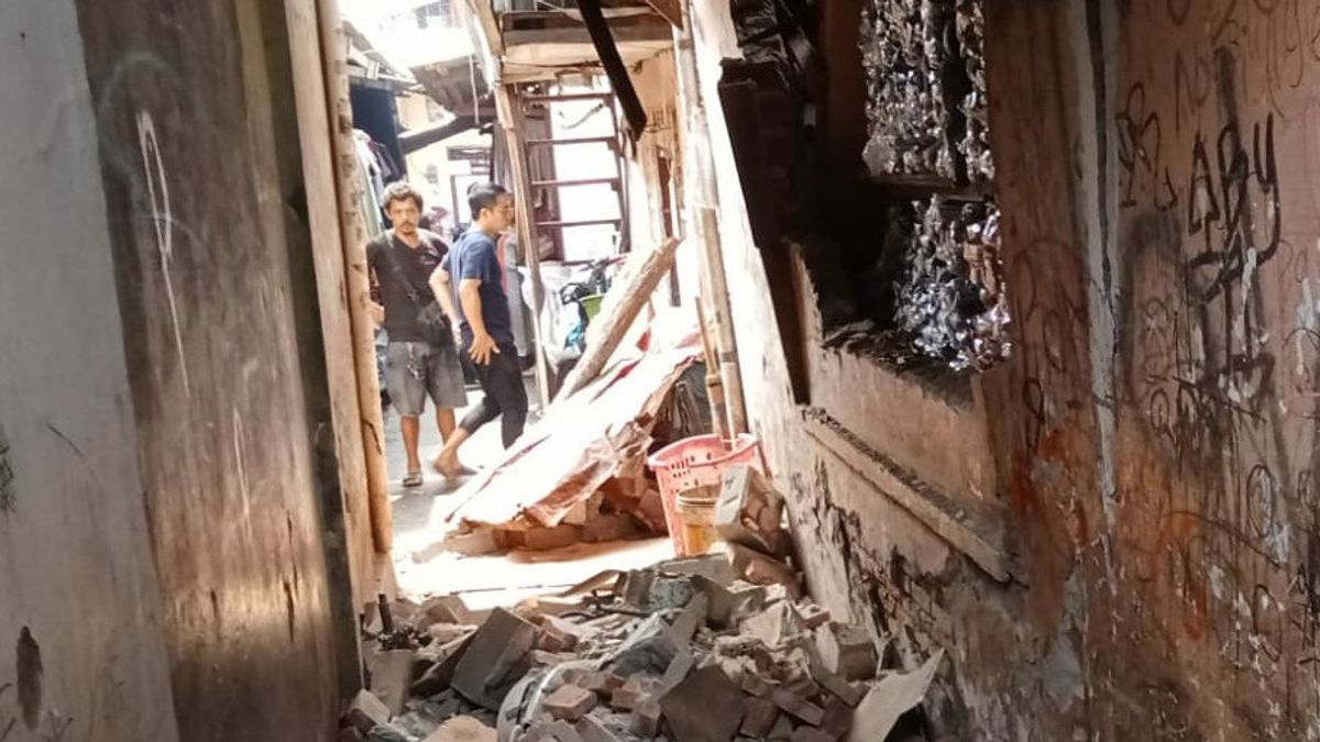Officers Call House Explosion In Tanah Abang Due To Leaking Gas Cylinders, Three Residents Burned