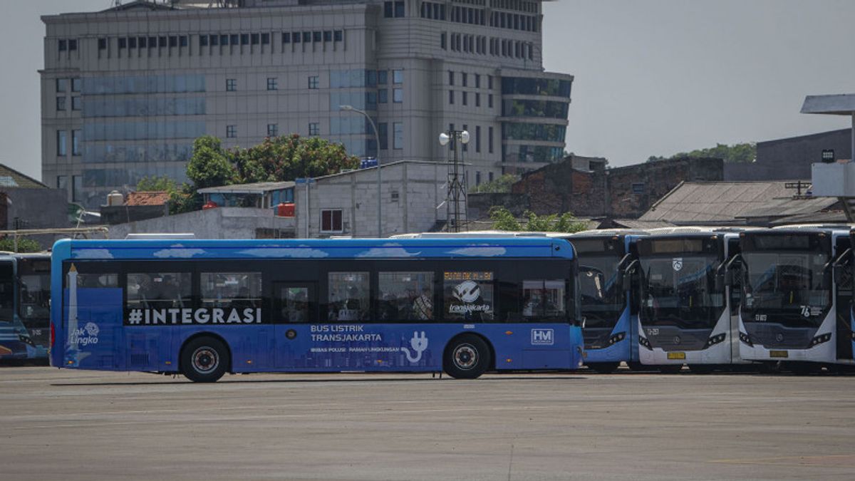 Dishub DKI Kaji Tarif Bus Transjakarta ke Bandara Soekarno-Hatta Khusus Karyawan