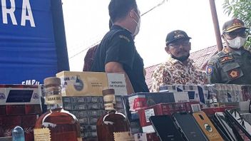 班达亚齐海关销毁价值2.6亿印尼盾的非法进口货物