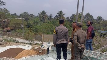 DLH Sukabumi Tutup 虽然绿石处理活动被怀疑是Cemari Sungai