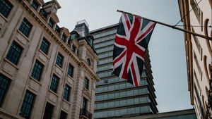 Susul PBB, Inggris Cabut Sanksi Presiden Suriah Ahmad al-Sharaa