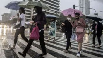 جاكرتا اليوم: احزم مظلة، قد تمطر طوال اليوم