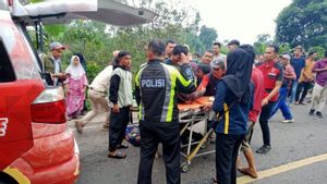 Bus Accident Drag Motorcycle Enters Abyss In West Lampung, Police Conduct Investigation