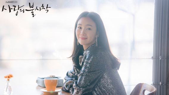 Kemunculan Choi Ji Woo di <i>Crash Landing on You</i> yang Ikonik