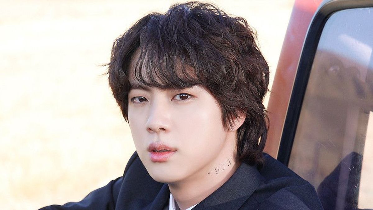 Jin Ungkap BTS Nyaris Bubar karena Lelah Fisik dan Mental 