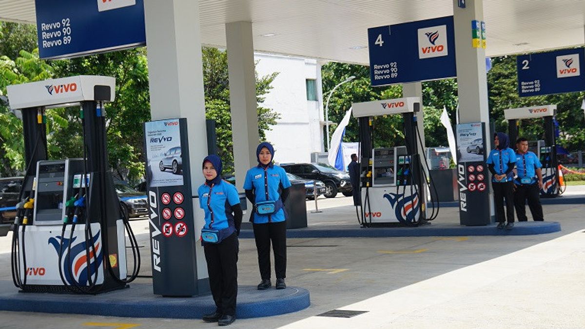 amina : Le ministère de l'Énergie et des Ressources minérales dit que Vivo est presque d'accord pour acheter une base de carburant à Pertamina, un montant de 100 000 barils