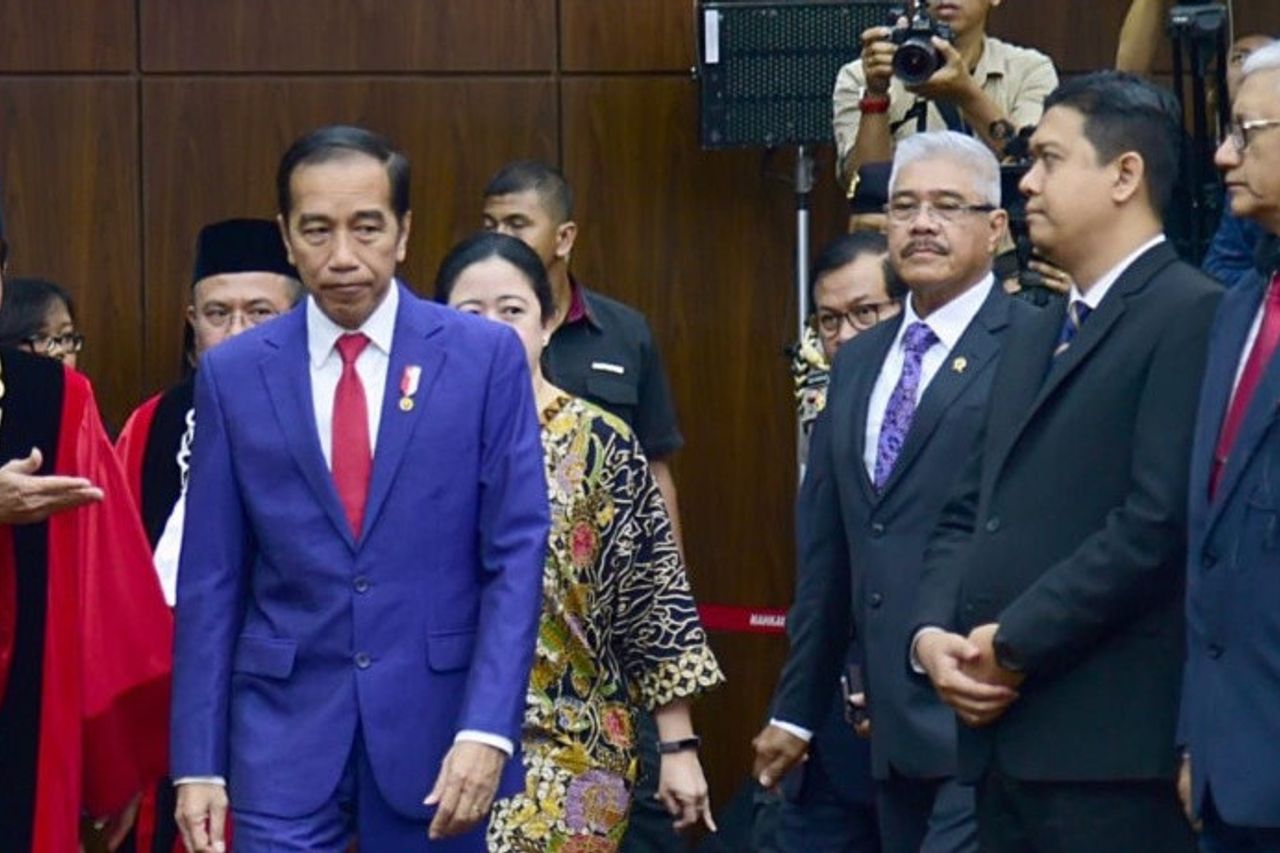 Soon The Chief Justice Of The Constitutional Court Anwar Usman Will Become President Jokowi's Brother-in-law
