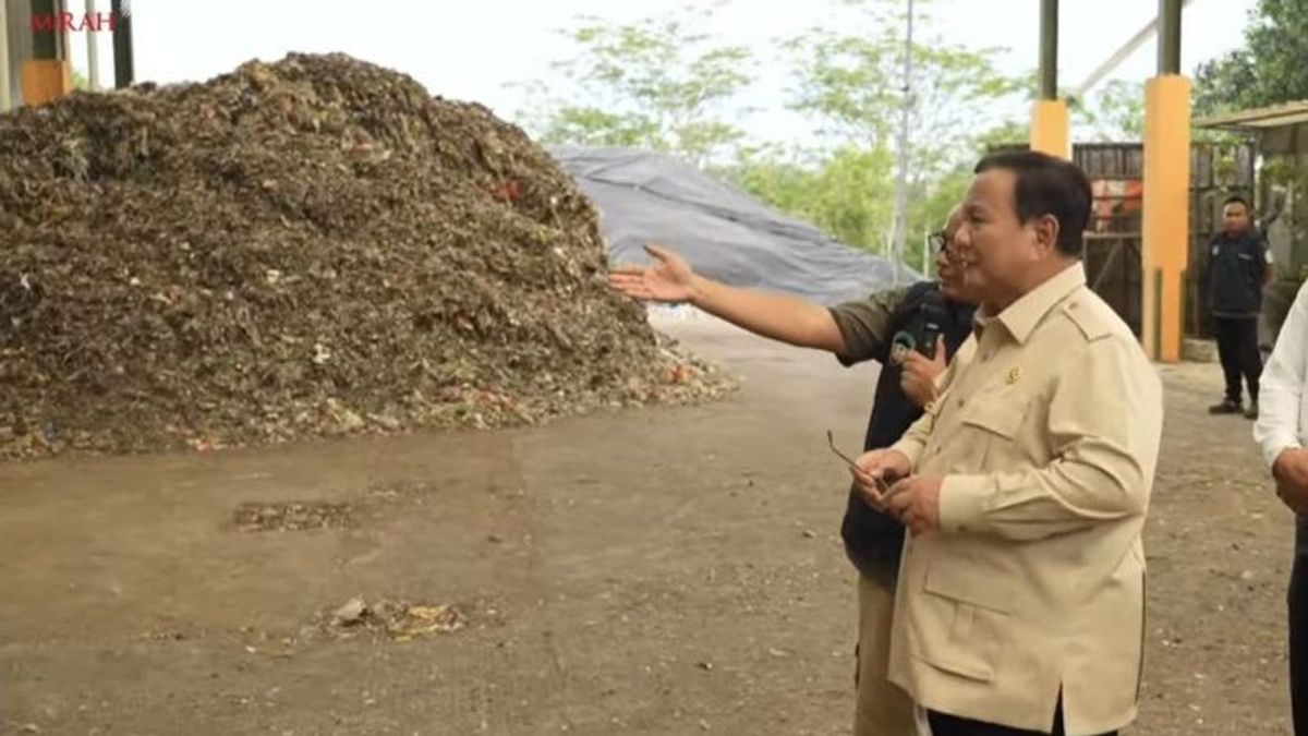 Prabowo akan Gunakan Genteng Sampah Plastik untuk Program Gentengisasi