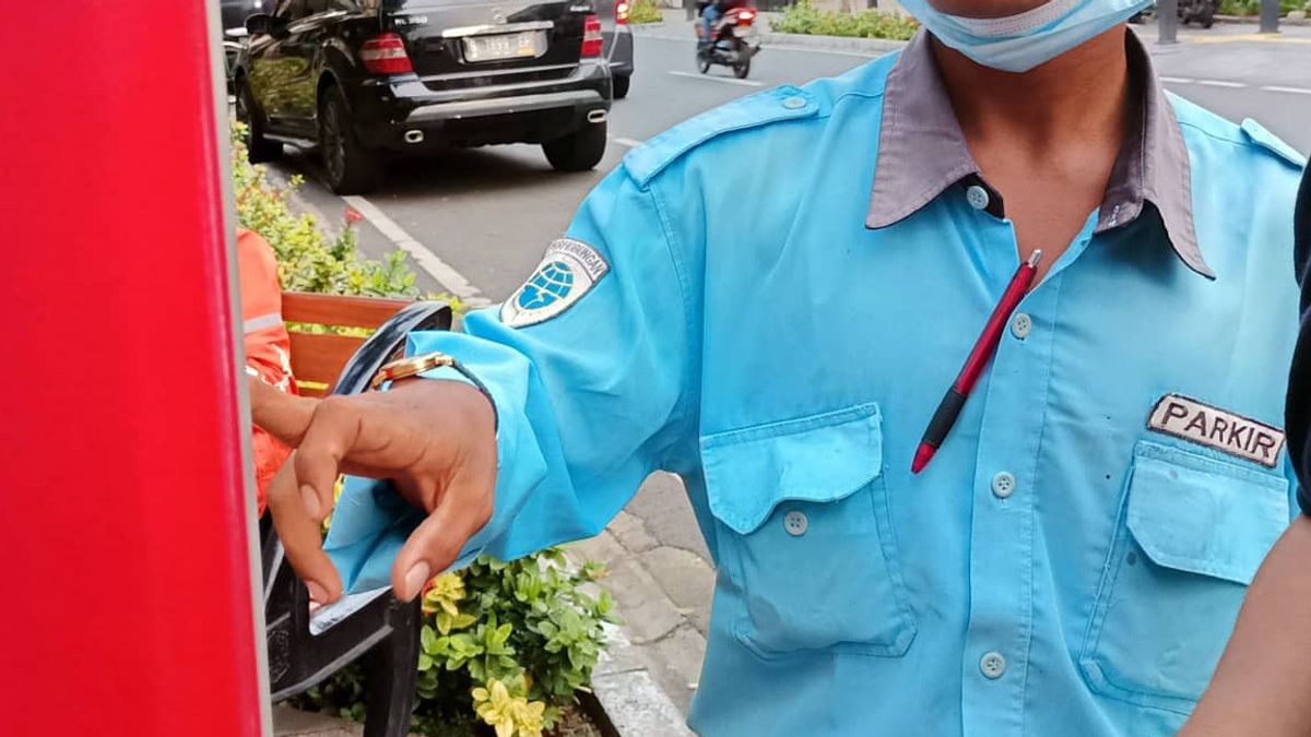 Parking Extortion Practices In Menteng Area Again Happens