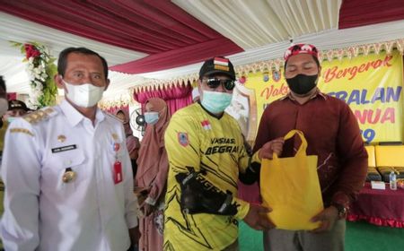 Gubernur Kalsel Paman Birin Turun ke Desa Dorong Capaian Vaksinasi