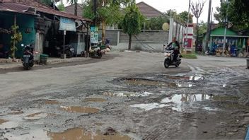 Pupr Kudus办公室获得300亿印尼盾的道路改善预算拨款，有58个修复目标
