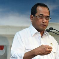 Cegah Penularan COVID-19, Menhub Budi Karya Dukung Diaturnya Sistem Transportasi Limbah Medis