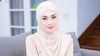 Celine Evangelista Hijab, Umi Pipik: It's Been A Convert For A Long Time