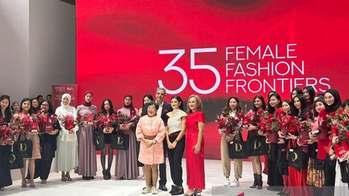 Penghargaan untuk Kaum Muda Pelaku Industri Fesyen di Jakarta Fashion