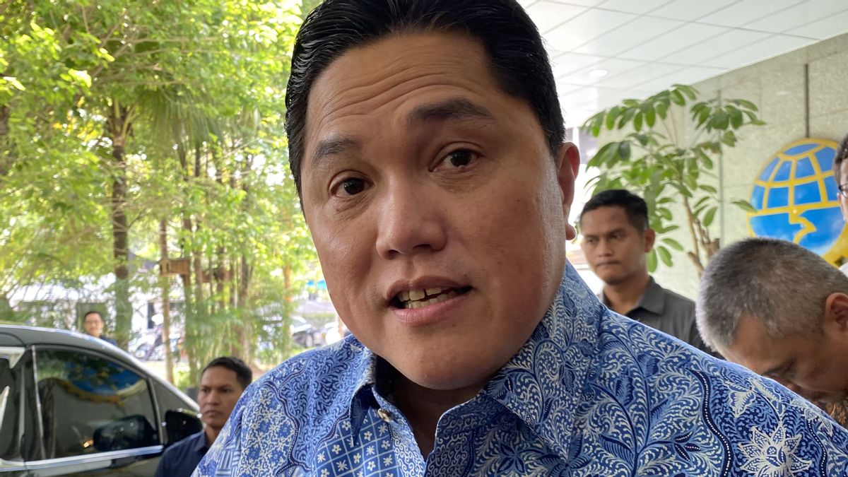 埃里克·托希尔(Erick Thohir)支持平达德(Pindad)为部长的运营提供毛衣汽车