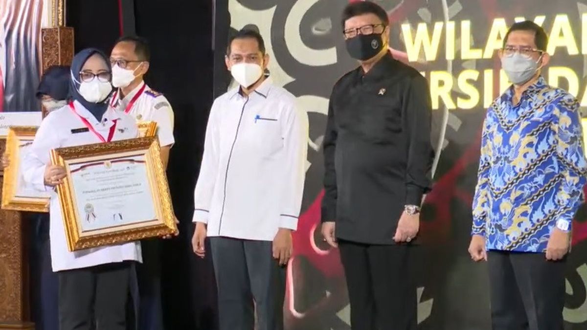 3 Unit Kerja BKKBN Terima Penghargaan Wilayah Bebas Korupsi dari Menteri Tjahjo, Jatim Paling Tinggi