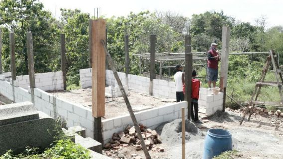 カベを止めろ!ソロシティ政府の土地「ボンモジョ」の住民の住宅開発を見るためのジブランの指示