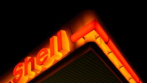 Shell Targetkan Bangun 50 Ribu Stasiun Pengisian Daya Listrik di Inggris
