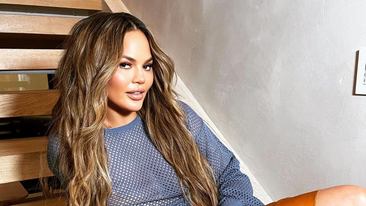 Chrissy Teigen Pamit dari Twitter: Saatnya Mengucapkan Selamat Tinggal