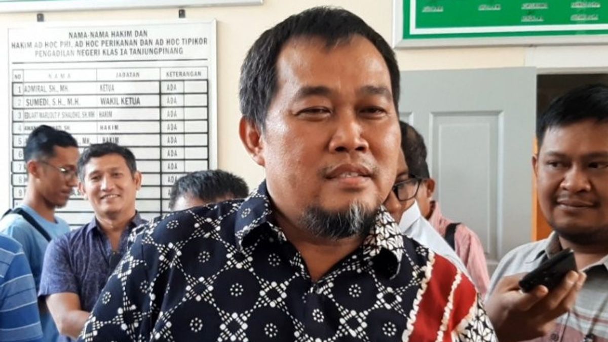 Utilisez La Femme Et 3 Enfants Comme Shields Alléger Le Verdict, Edhy Prabowo Oublier Les Pêcheurs Ont Aussi De La Famille