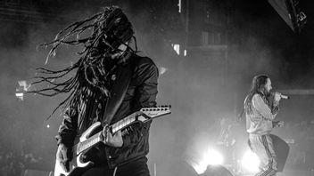 KoRn Suguhkan Penampilan Spesial dengan Amy Lee di Konser Istimewa