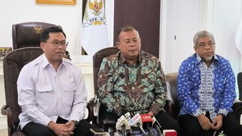 DPRリーダーダラミ 偽の卒業証書疑惑に関するMKDへの報告 MKの元DPRメンバー