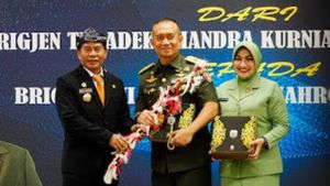 Kaltara Governor Zainal Arifin Paliwang Invites TNI To Synergize In Building Border Areas