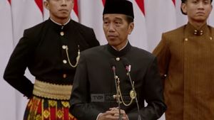 Jokowi Kenakan Baju Adat Betawi di Sidang Tahunan, PDIP Tak Lihat Kode Kaesang Maju Pilgub Jakarta