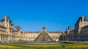 Sembilan Orang Ditahan dalam Dugaan Skema Penipuan Tiket Rp199 Miliar di Museum Louvre