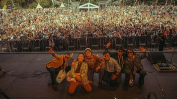 ourageant portrait de The Panturas Fuji Rock, reconnaissant d’avoir un accueil chaleureux