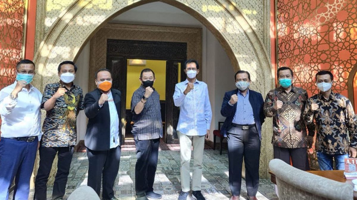 Wali Kota Eri Cahyadi Dapat Dukungan dari 8 Parpol untuk Tangani COVID-19 di Surabaya