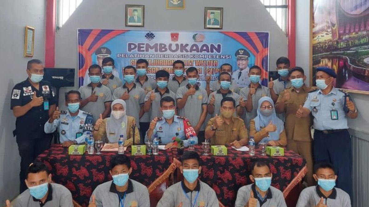 In Order Not To Commit Crimes Again, Lubukbasung Prison Prisoners Are Provided With Skills Training