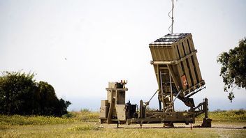 Iran Balas Serang Israel dengan 100 Drone