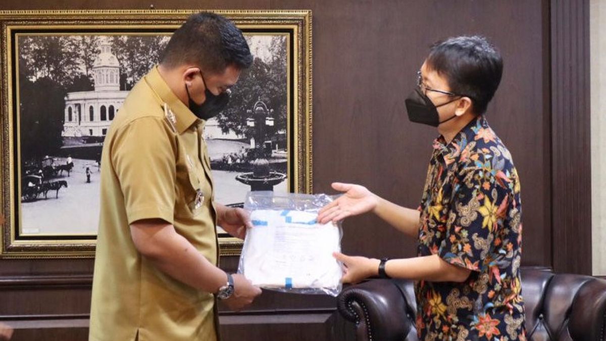 Pemko Medan Receives 320 Hazmat Clothes, Mayor Bobby: Immediately Distributed