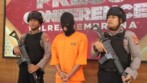 Mabuk, Pria di Jembrana Bali Curi HP dan Coba Perkosa IRT, Saat Ditampilkan Polisi Pakai Sebo