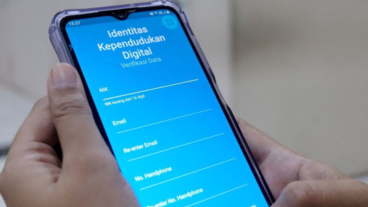 Permohonan KTP Digital di Surabaya Capai 11.389 Orang dalam Sehari
