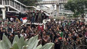 Eks Menag Yaqut Diperiksa Hingga Sore Ini, KPK Digeruduk Rombongan Banser