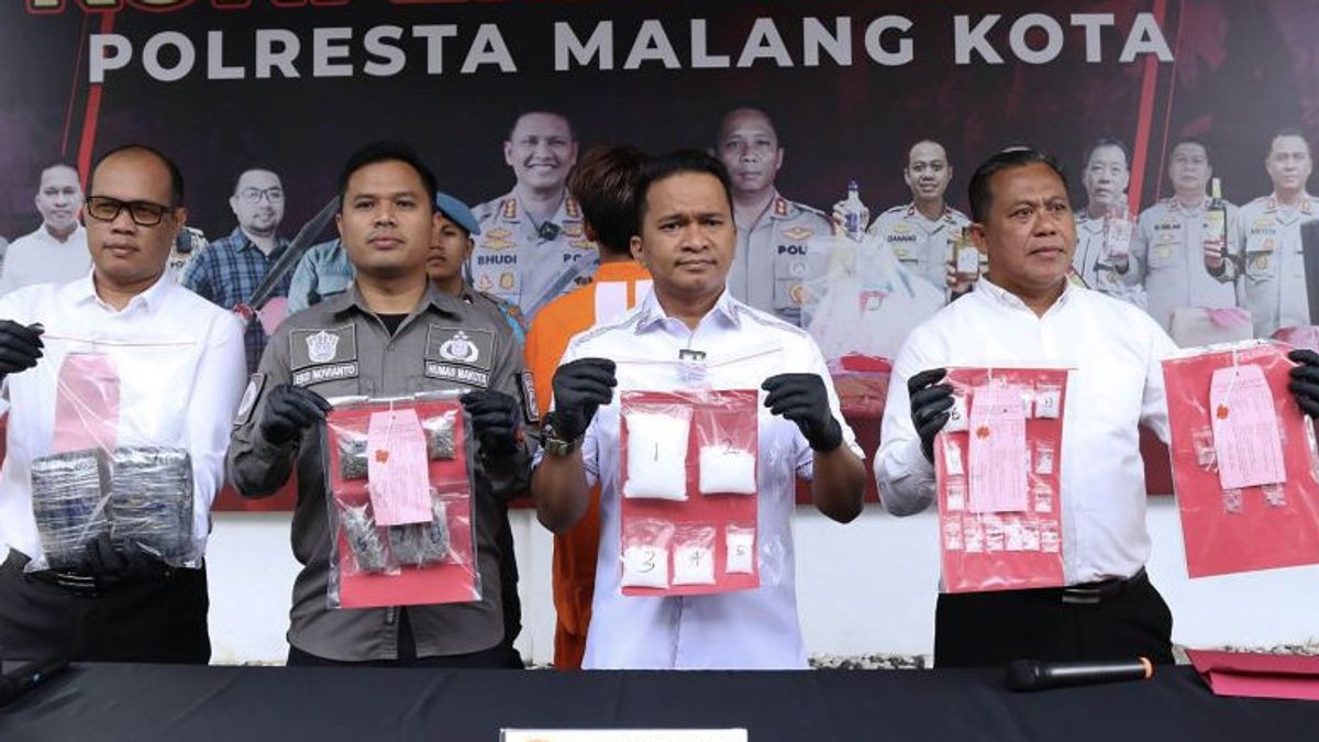 1.5 Kg Narcotics Courier In Malang Arrested