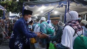 PCR Test Results Of The Solo Hajj Group 18 Congregants From Sleman Negative COVID-19